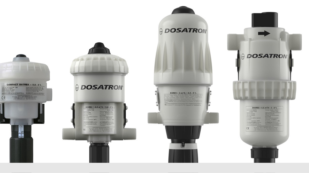 Дозиращи помпи Dosatron за корозивни добавки